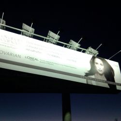 Oświetlenie bilbordów reklamowych